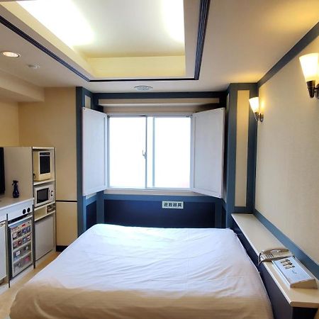 Hotel Golf Tsunashima (Adults Only) Yokohama  Bagian luar foto