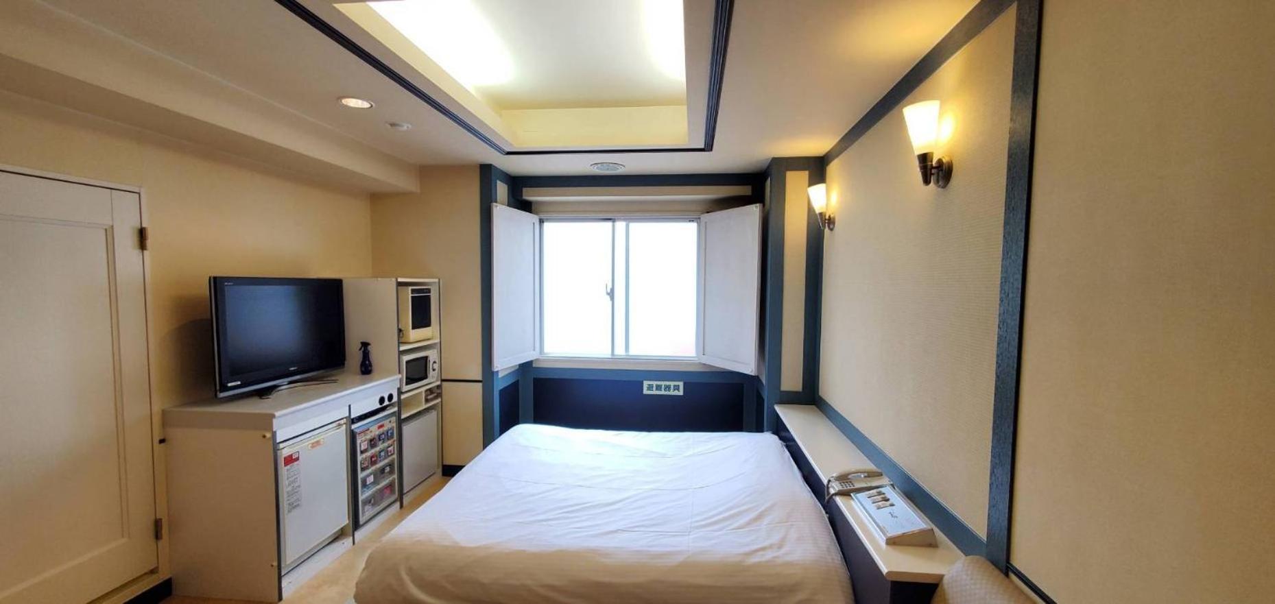Hotel Golf Tsunashima (Adults Only) Yokohama  Bagian luar foto