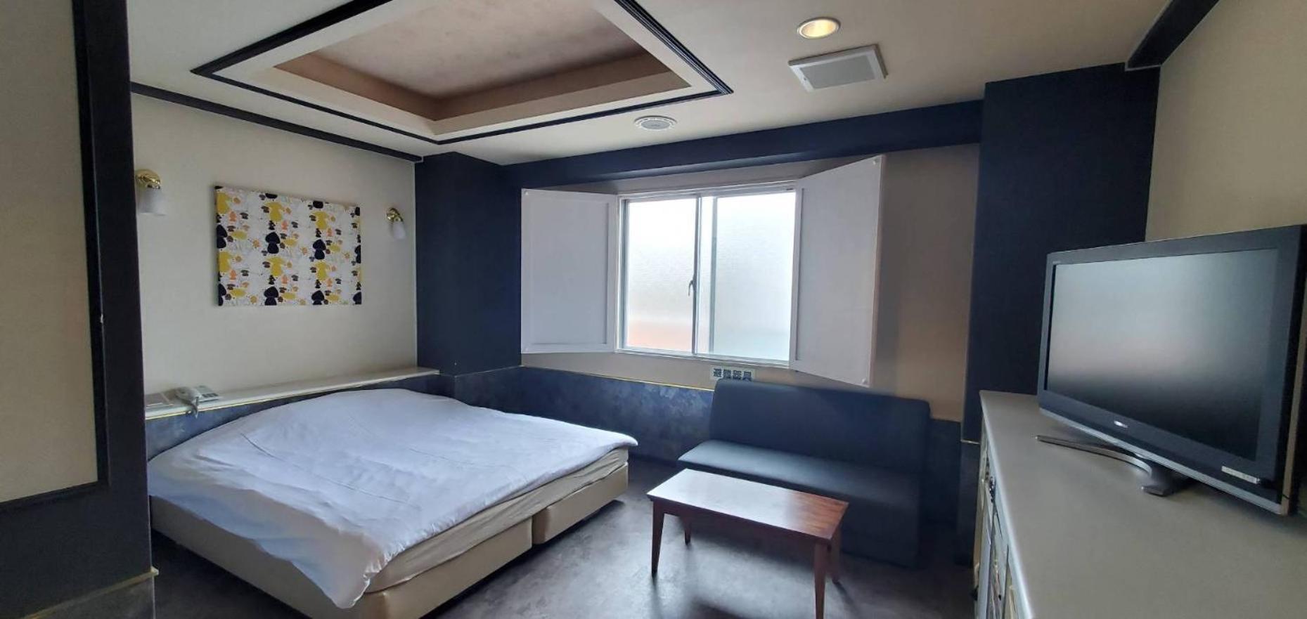 Hotel Golf Tsunashima (Adults Only) Yokohama  Bagian luar foto